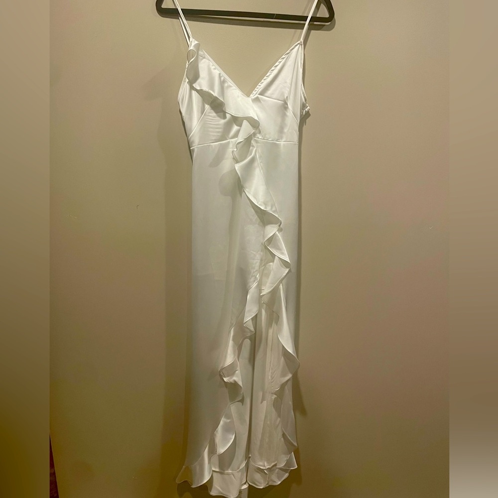New White spaghetti strap dress! Perfect for Bridal events!